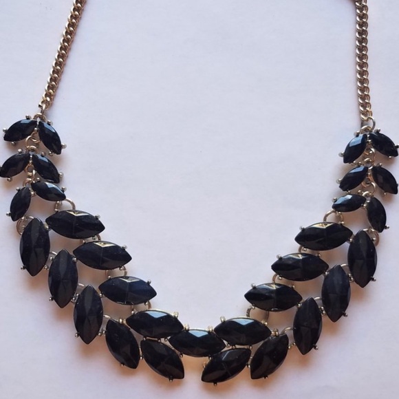 Black and Gold Statement Necklace - Picture 3 of 3